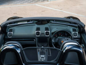 Image 19/47 of Porsche Boxster (2016)
