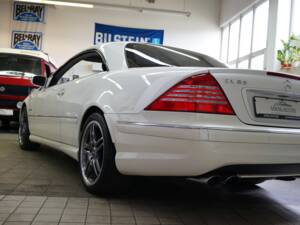 Image 10/37 of Mercedes-Benz CL 65 AMG (2005)