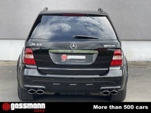 Bild 7/15 von Mercedes-Benz ML 63 AMG (2006)