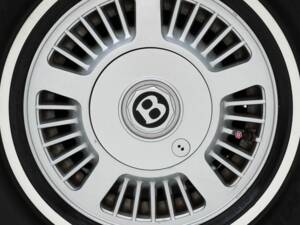 Image 3/15 of Bentley Continental (1988)