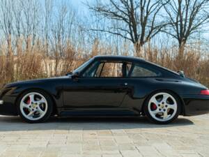 Image 4/50 of Porsche 911 Carrera (1996)