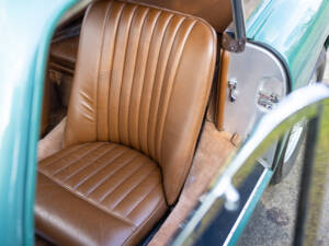 Image 24/50 of Aston Martin DB 2&#x2F;4 Mk III (1958)
