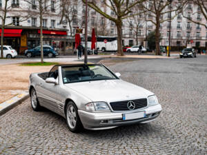 Imagen 44/111 de Mercedes-Benz SL 320 (1998)