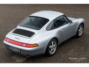 Image 3/29 of Porsche 911 Carrera (1994)