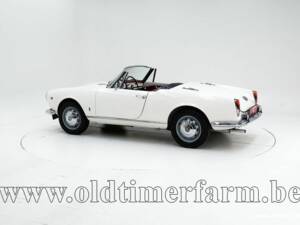 Image 4/30 de Alfa Romeo Giulia 1600 Spider Veloce (1965)