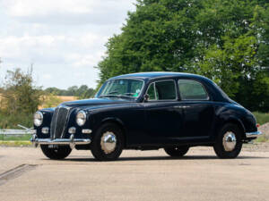 Bild 20/50 von Lancia Aurelia B12 (1955)