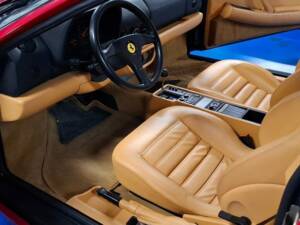 Immagine 8/50 di Ferrari 512 TR (1992)