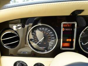 Bild 37/50 von Bentley Azure Mulliner (2003)