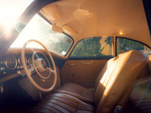 Image 14/80 of Porsche 356 A 1600 (1958)