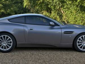 Bild 11/50 von Aston Martin V12 Vanquish (2001)