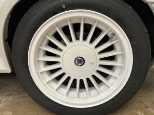 Bild 14/19 von BMW 325ix Touring (1988)