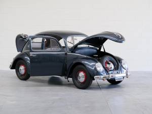 Imagen 2/24 de Volkswagen Coccinelle 1200 Standard &quot;Oval&quot; (1953)