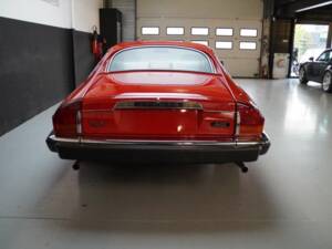 Image 4/48 de Jaguar XJS 5.3 V12 (1991)