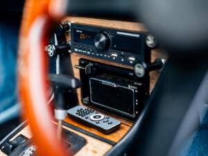 Image 21/26 de Triumph Stag (1973)