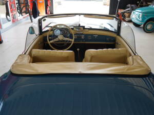 Image 69/89 de Mercedes-Benz 190 SL (1959)