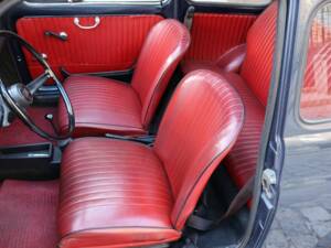 Image 23/38 of FIAT 500 L (1972)