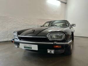 Image 3/20 of Jaguar XJS 4.0 (1991)