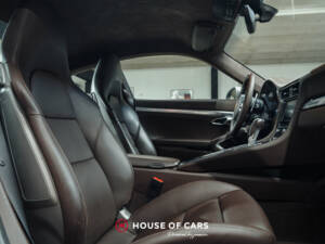 Image 17/23 of Porsche 911 Carrera 4S (2013)
