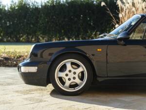 Bild 29/50 von Porsche 911 Carrera 2 (1991)