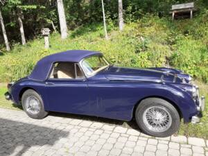 Immagine 36/64 di Jaguar XK 150 3.8 SE DHC (1960)