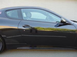Bild 27/100 von Maserati GranTurismo S (2008)