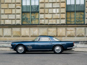 Image 44/58 of Maserati 3500 GTI Touring (1963)