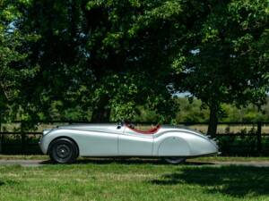 Image 8/50 de Jaguar XK 120 OTS (1951)