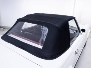 Image 27/29 de Mercedes-Benz 230 SL (1964)