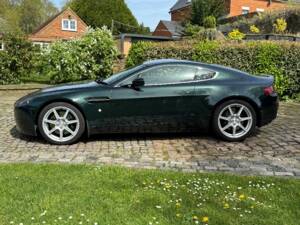 Bild 8/28 von Aston Martin V8 Vantage (2007)