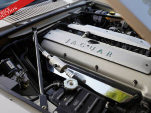 Image 25/50 de Jaguar XJS 4.0 (1995)