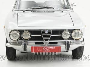 Imagen 15/15 de Alfa Romeo 1750 GT Veloce (1971)