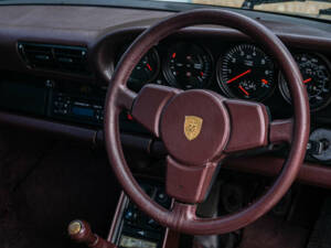 Image 11/40 of Porsche 911 Turbo LE (1989)