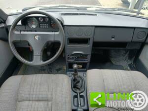 Imagen 9/10 de Alfa Romeo 33 - 1.3 S (1989)
