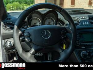 Image 13/15 of Mercedes-Benz SL 65 AMG (2005)