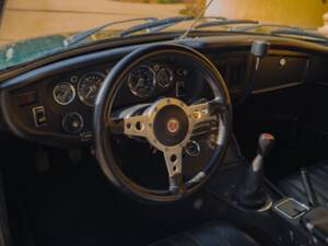 Imagen 40/50 de MG MGB GT (1974)