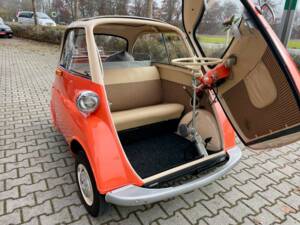 Image 8/14 of BMW Isetta 250 (1957)