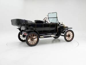 Imagen 2/15 de Ford Modell T Touring (1913)