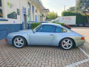 Image 4/10 of Porsche 911 Carrera (1994)