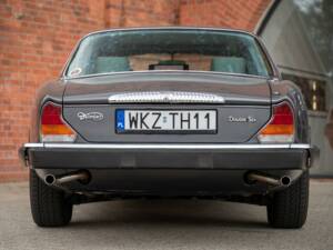 Bild 4/88 von Daimler Double Six (1990)