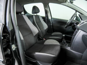 Imagen 35/49 de Peugeot 207 CC 1.6 VTi (2008)