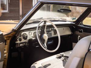 Image 3/4 of Studebaker Golden Hawk (1957)