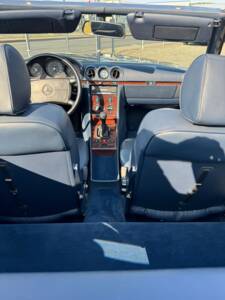 Image 11/21 of Mercedes-Benz 300 SL (1989)