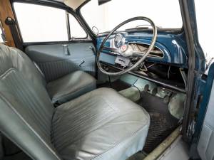 Image 10/50 de Morris Minor 1000 Traveller (1968)