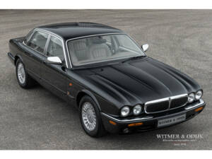 Image 5/32 of Jaguar XJ6 3.2 Executive (1997)