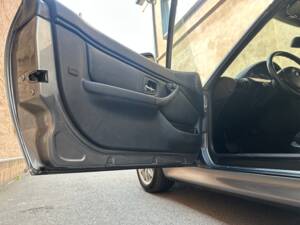 Bild 26/49 von BMW Z3 2.2i (2001)