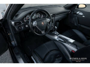 Image 5/34 of Porsche 911 Carrera S (2005)