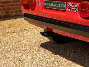 Afbeelding 36/44 van Ferrari 308 GTB Quattrovalvole (1984)
