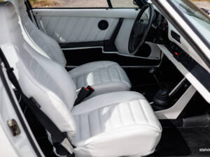 Image 33/46 of Porsche 911 Turbo 3.3 (1980)