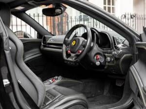 Image 43/50 of Ferrari 458 Italia (2013)