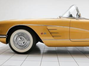 Image 7/100 of Chevrolet Corvette (1958)